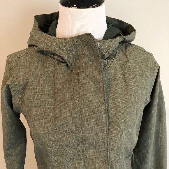 Athleta Rainfall Jacket - Picture 5 of 8